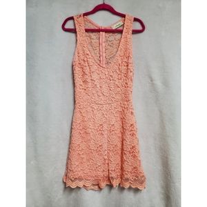 NWOT Lace Bodycon Romper With Scalloped Edge